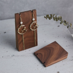 Jewelry display - Image 3