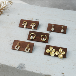 Jewelry display stand Walnut - Image 4