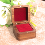 Wooden jewelry box for rings - Image 5